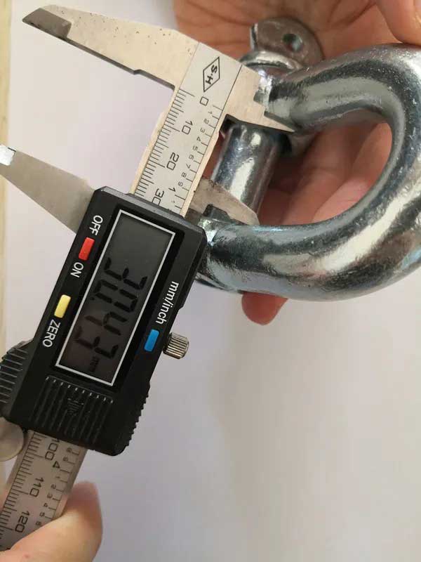 Choosing the Correct Shackle Size