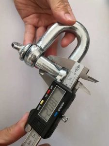 Choosing the Correct Shackle Size